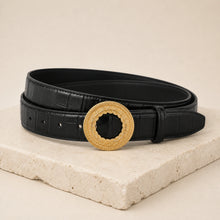 ITAZERO black laurel ring embossed belt 07 still life