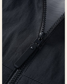ITAZERO 8891 Navy logo detail