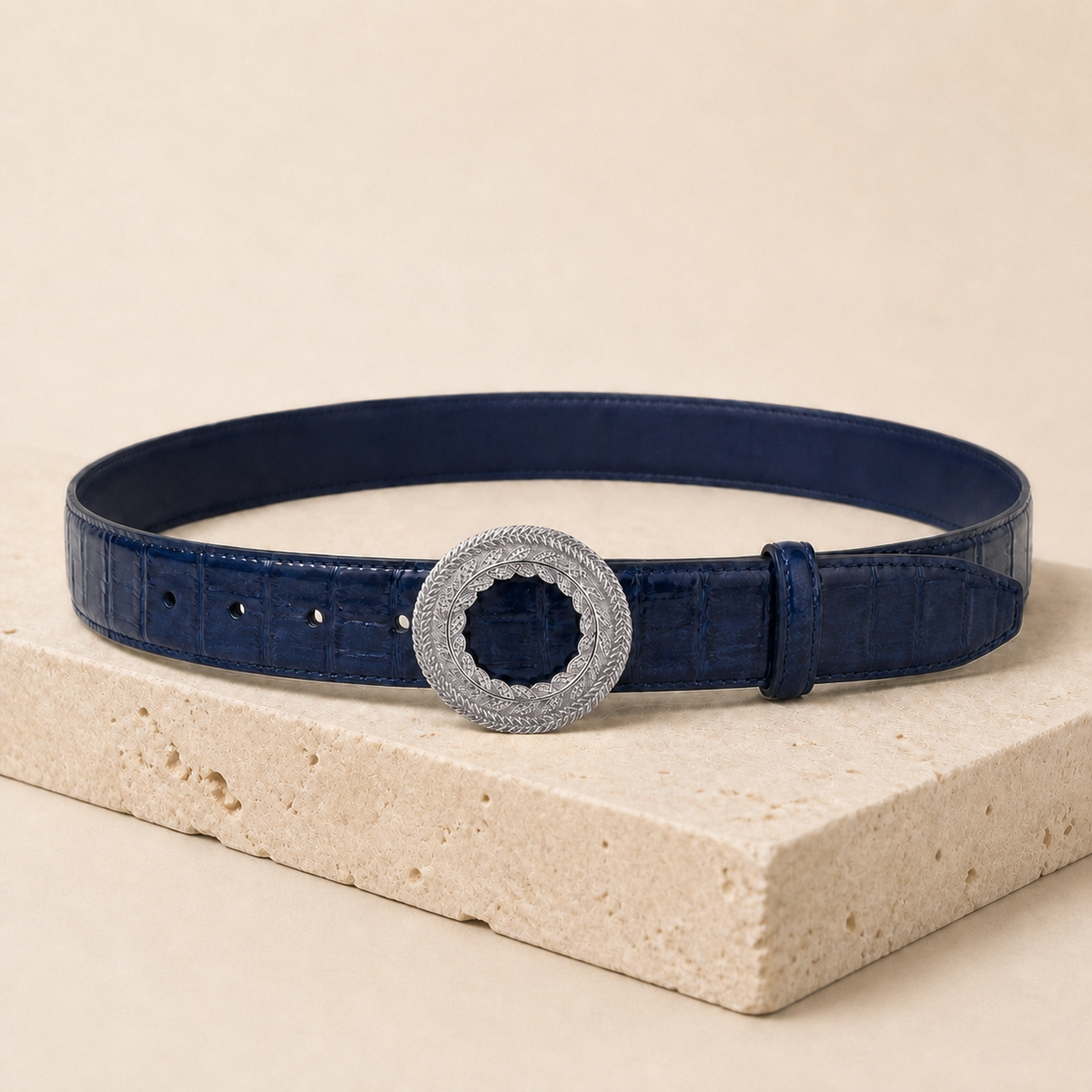 ITAZERO silver laurel ring belt belt-navy-07-still-life
